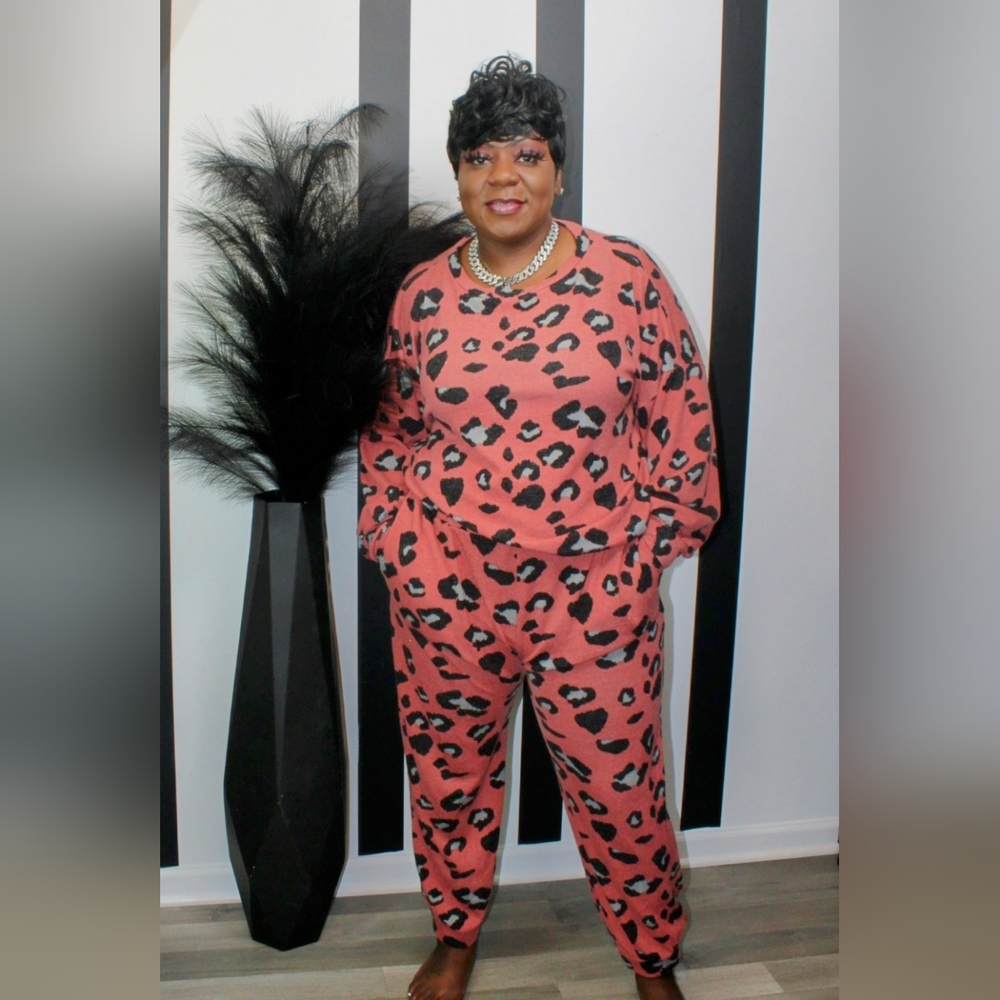 Leopard Print Jogger Set - image 1